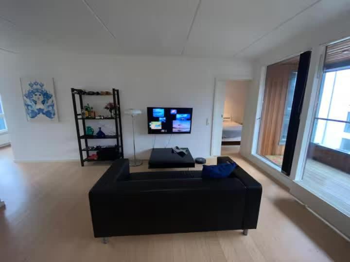 Apartment Finest In Town *